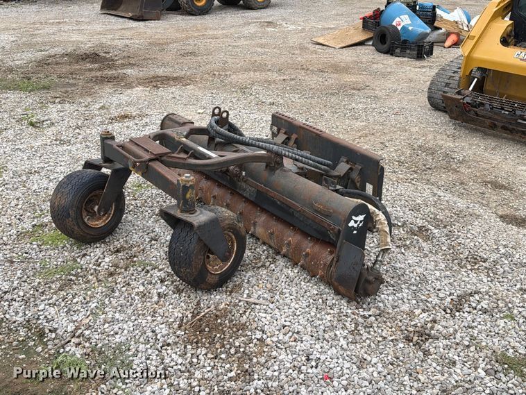 Bobcat Soil Cond Manual skid steer power rake