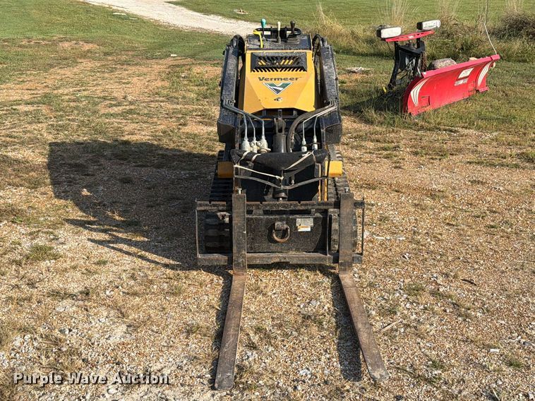 image for item FT6379 2018 Vermeer CTX100 compact utility loader