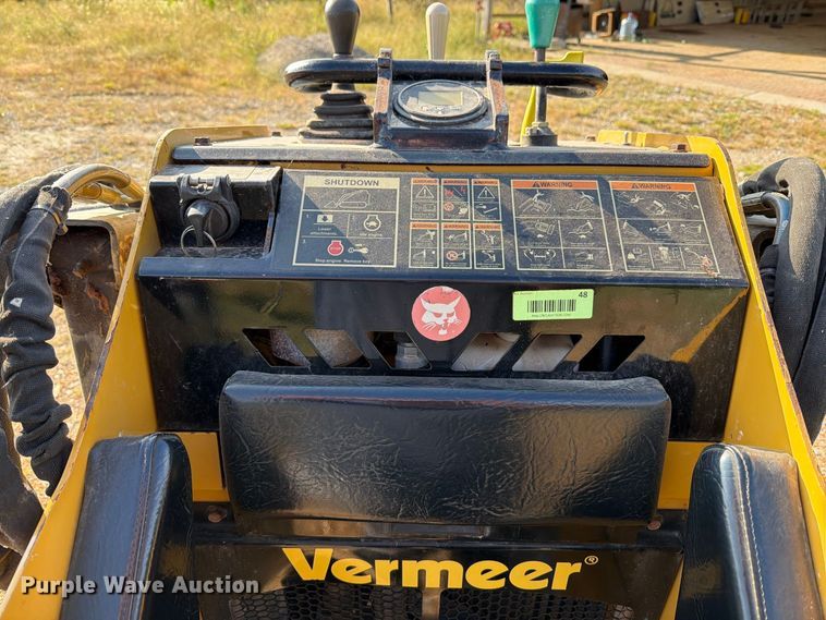 image for item FT6379 2018 Vermeer CTX100 compact utility loader