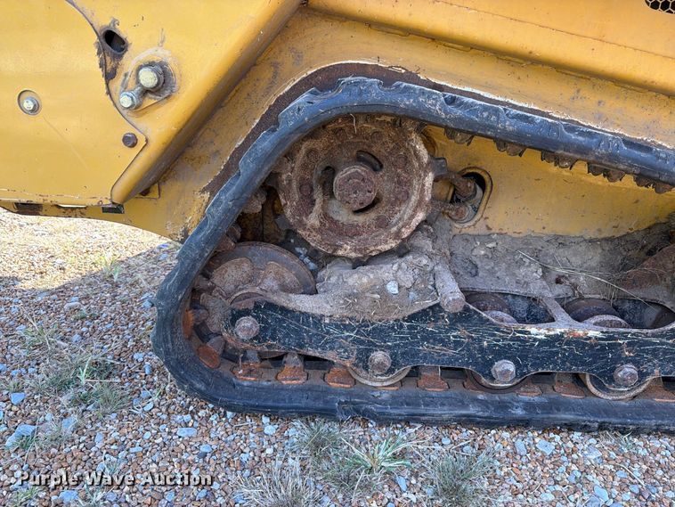 image for item FT6379 2018 Vermeer CTX100 compact utility loader