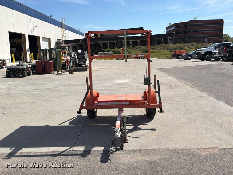image for item FT6397 2014 Wanco WTSP arrow board trailer