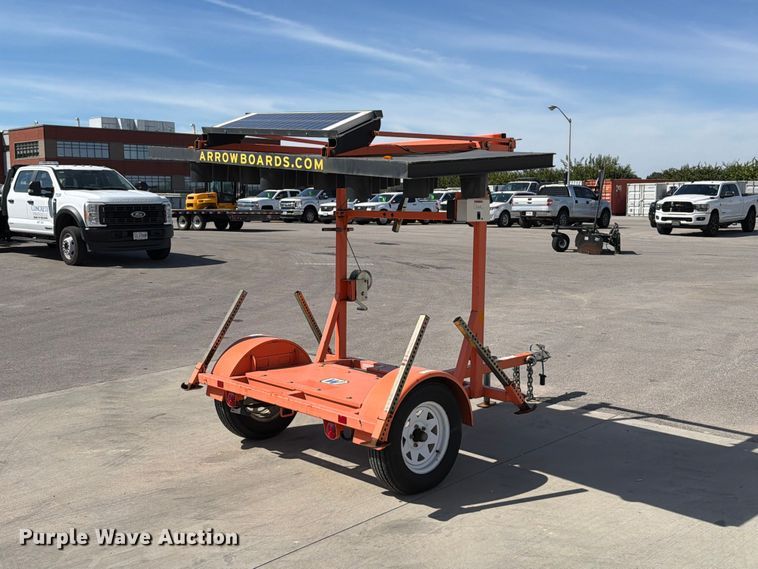 image for item FT6397 2014 Wanco WTSP arrow board trailer