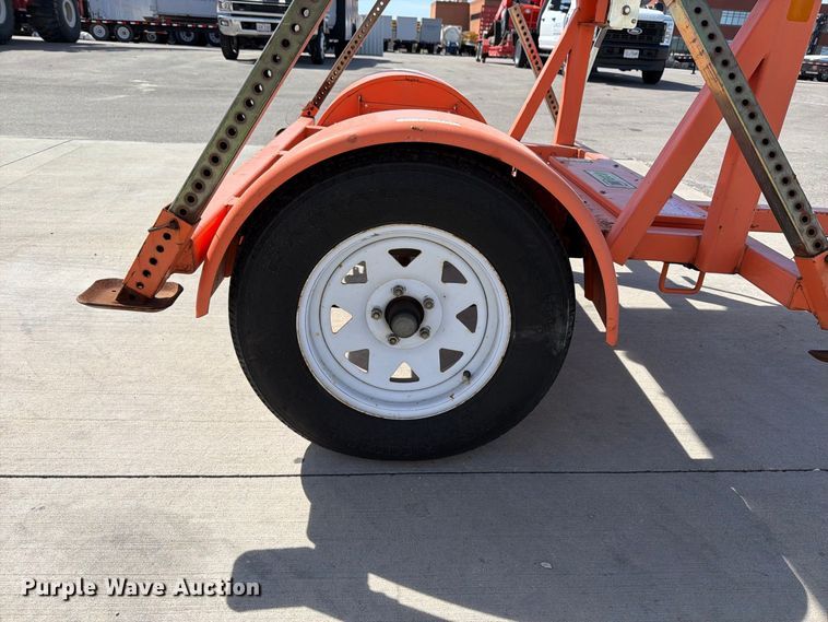 image for item FT6397 2014 Wanco WTSP arrow board trailer