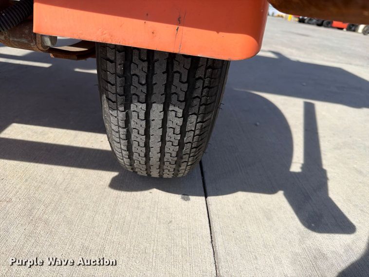 image for item FT6397 2014 Wanco WTSP arrow board trailer