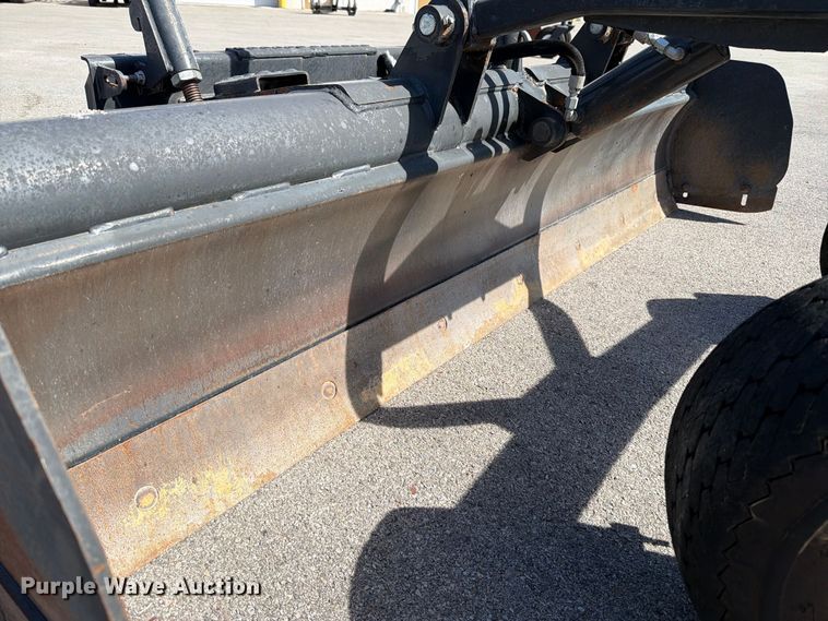 image for item FT6399 2019 Bobcat Box Blade Laser skid steer box blade