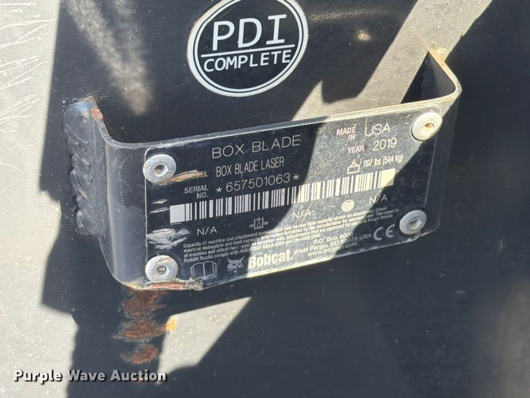 image for item FT6399 2019 Bobcat Box Blade Laser skid steer box blade