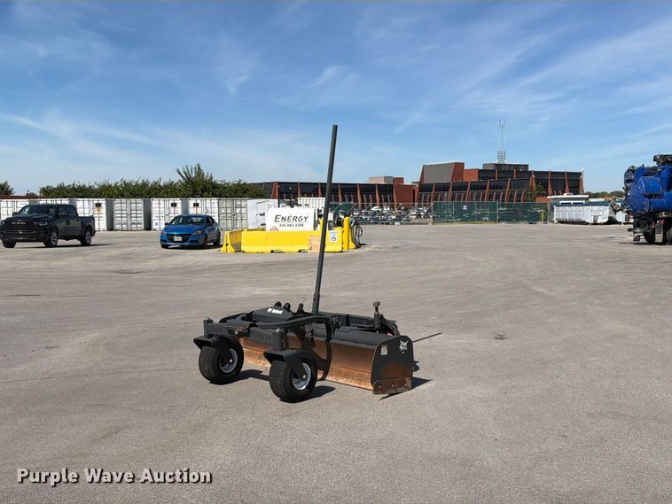 2018 Bobcat Box Blade Laser skid steer box blade