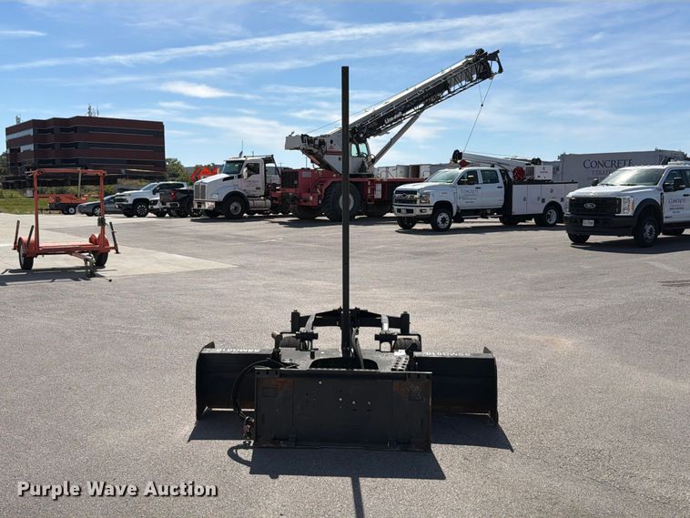 image for item FT6400 2018 Bobcat Box Blade Laser skid steer box blade
