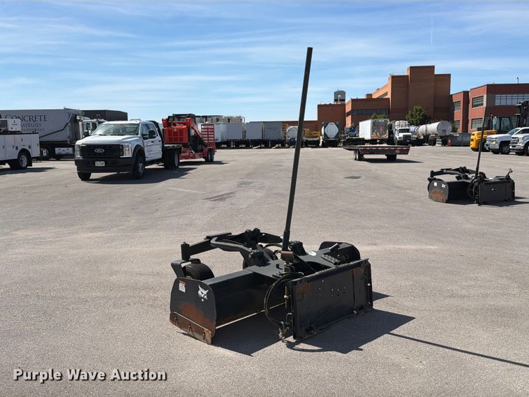 image for item FT6400 2018 Bobcat Box Blade Laser skid steer box blade