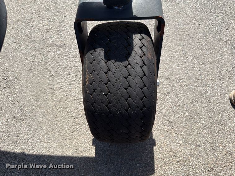image for item FT6400 2018 Bobcat Box Blade Laser skid steer box blade