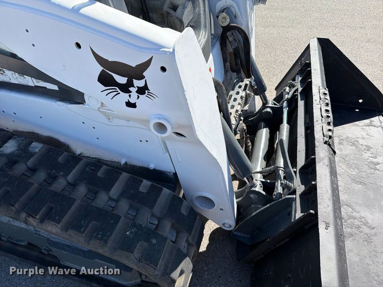 image for item FT6401 2017 Bobcat T595 tracked skid steer loader