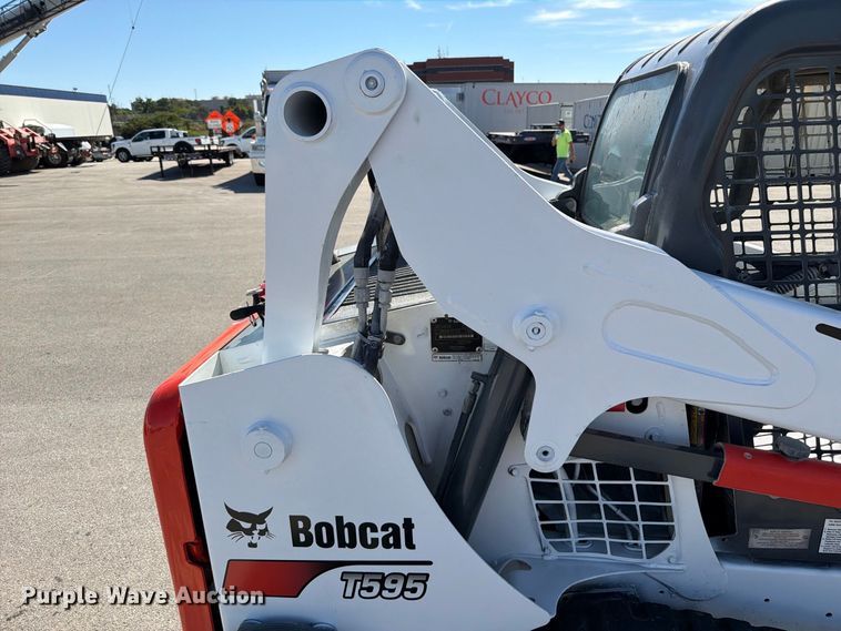 image for item FT6401 2017 Bobcat T595 tracked skid steer loader