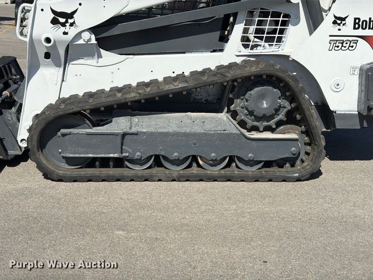 image for item FT6401 2017 Bobcat T595 tracked skid steer loader