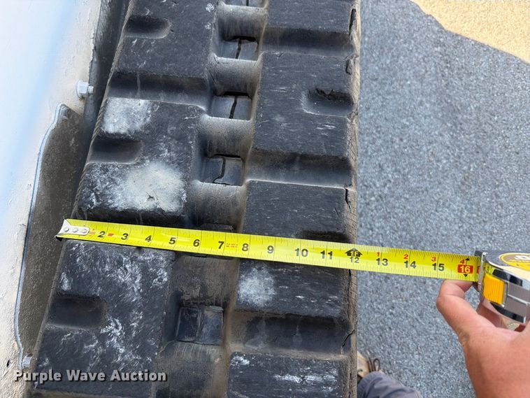 image for item FT6401 2017 Bobcat T595 tracked skid steer loader