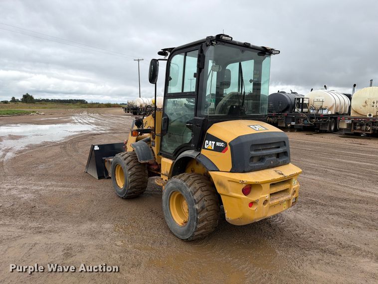 image for item FT6758 2018 Caterpillar 903C2 wheel loader