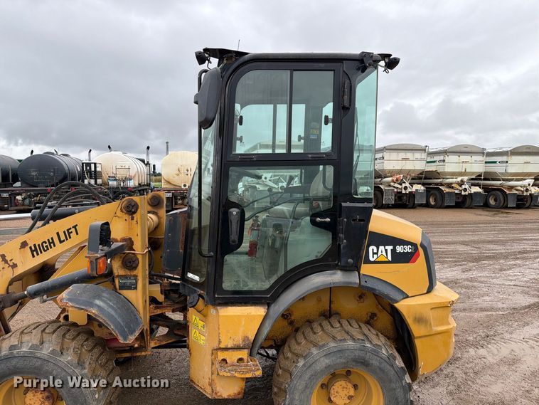 image for item FT6758 2018 Caterpillar 903C2 wheel loader
