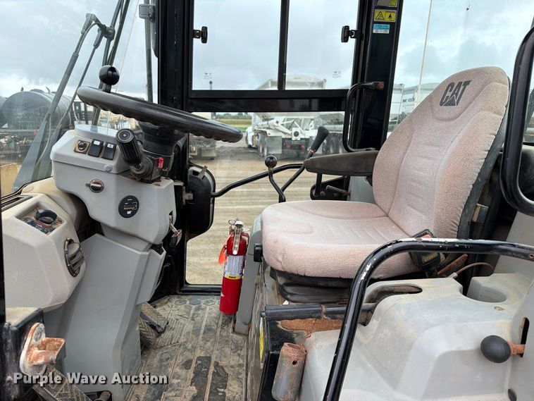 image for item FT6758 2018 Caterpillar 903C2 wheel loader