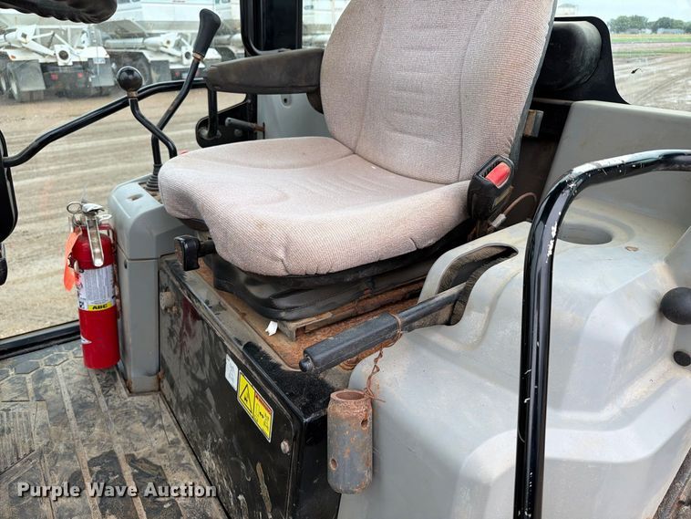 image for item FT6758 2018 Caterpillar 903C2 wheel loader