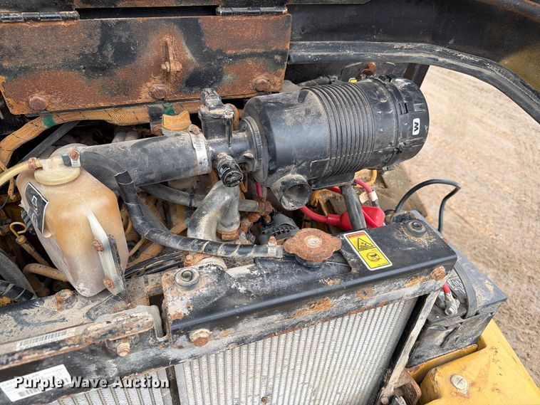 image for item FT6758 2018 Caterpillar 903C2 wheel loader