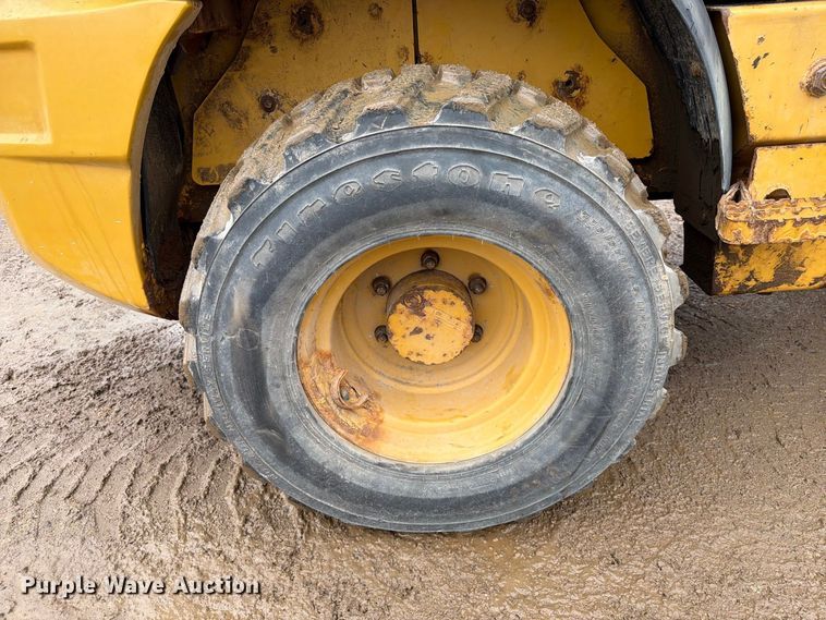 image for item FT6758 2018 Caterpillar 903C2 wheel loader