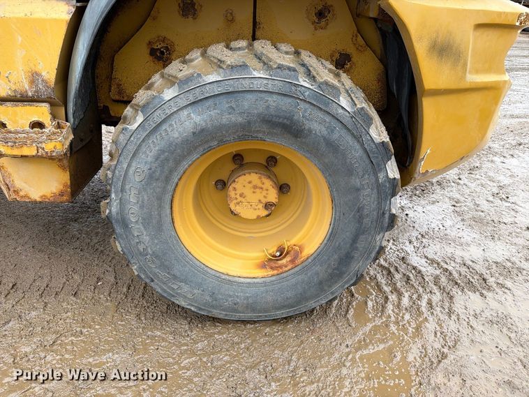 image for item FT6758 2018 Caterpillar 903C2 wheel loader