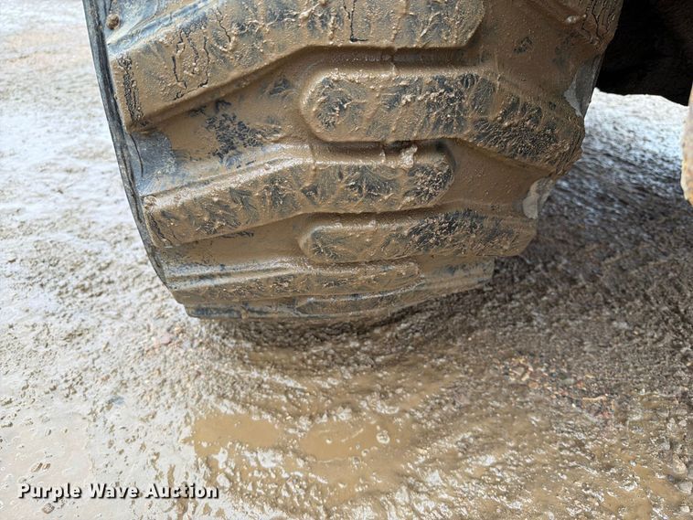 image for item FT6758 2018 Caterpillar 903C2 wheel loader