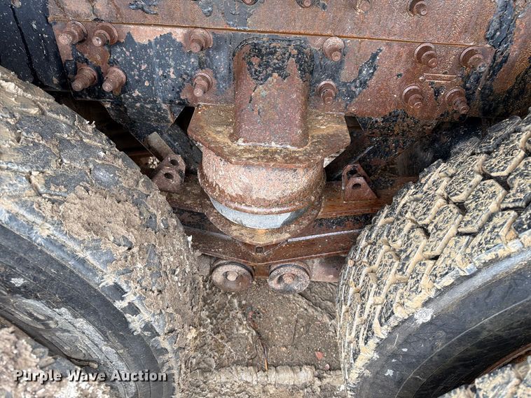 image for item FT6759 2000 Freightliner FL112 dump truck
