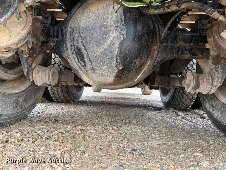 image for item FT6759 2000 Freightliner FL112 dump truck