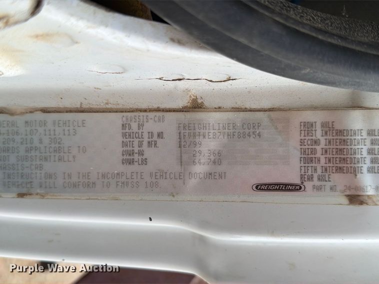 image for item FT6759 2000 Freightliner FL112 dump truck