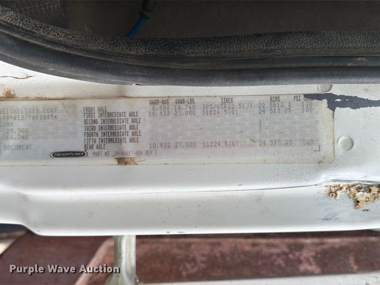 image for item FT6759 2000 Freightliner FL112 dump truck