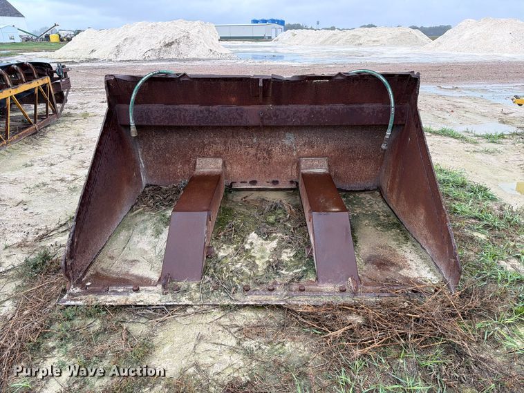 image for item FT6761 Tink 175640 wheel loader roll out bucket