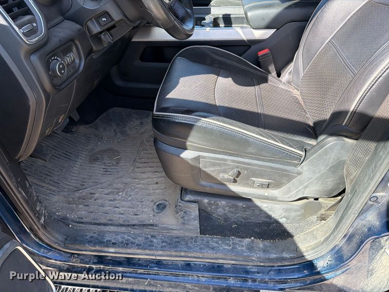 image for item FT6826 2024 RAM 3500 Crew Cab pickup truck