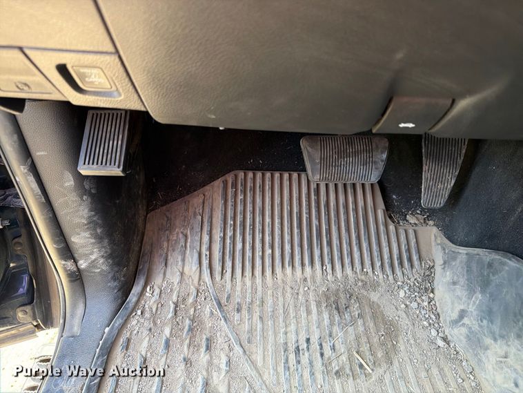 image for item FT6826 2024 RAM 3500 Crew Cab pickup truck