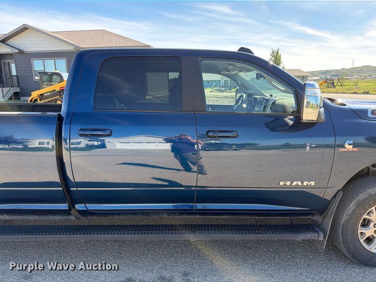image for item FT6826 2024 RAM 3500 Crew Cab pickup truck