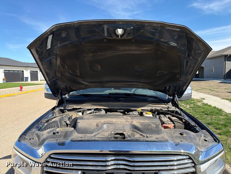 image for item FT6826 2024 RAM 3500 Crew Cab pickup truck