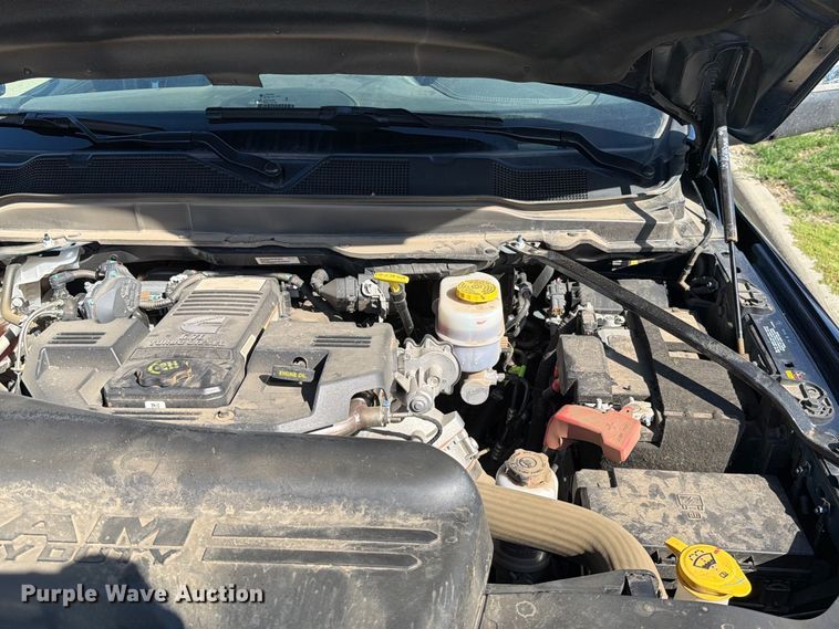 image for item FT6826 2024 RAM 3500 Crew Cab pickup truck