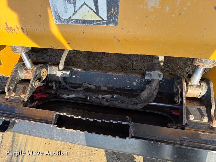 image for item FT6827 2018 Caterpillar 299D2 tracked skid steer loader
