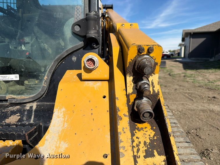 image for item FT6827 2018 Caterpillar 299D2 tracked skid steer loader