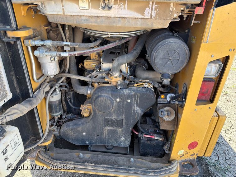 image for item FT6827 2018 Caterpillar 299D2 tracked skid steer loader
