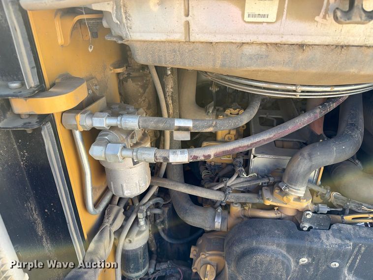 image for item FT6827 2018 Caterpillar 299D2 tracked skid steer loader