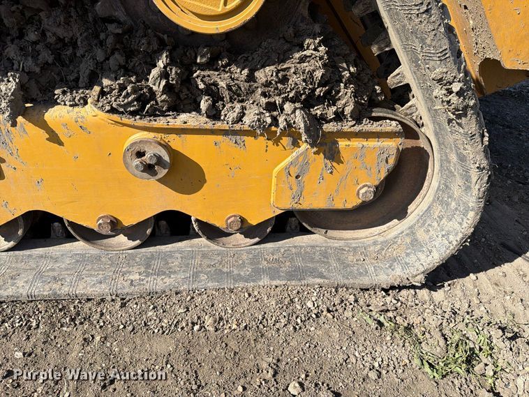 image for item FT6827 2018 Caterpillar 299D2 tracked skid steer loader