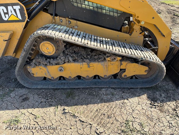 image for item FT6827 2018 Caterpillar 299D2 tracked skid steer loader