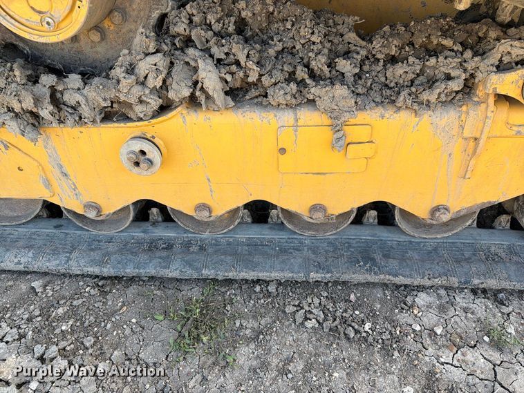 image for item FT6827 2018 Caterpillar 299D2 tracked skid steer loader