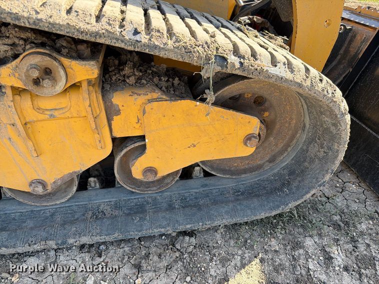 image for item FT6827 2018 Caterpillar 299D2 tracked skid steer loader
