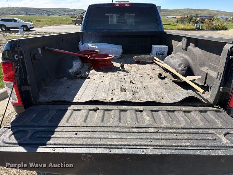 image for item FT6828 2022 RAM 3500 Crew Cab pickup truck