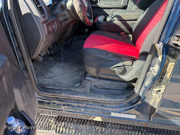 image for item FT6828 2022 RAM 3500 Crew Cab pickup truck