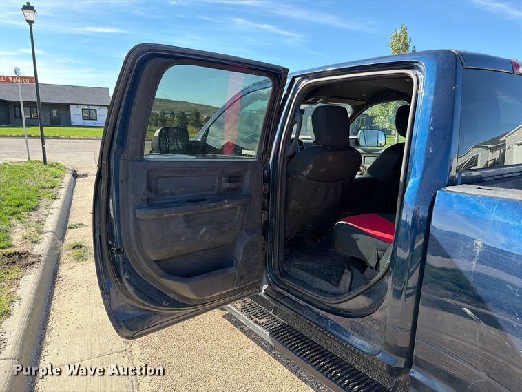 image for item FT6828 2022 RAM 3500 Crew Cab pickup truck