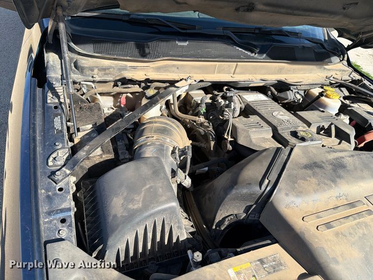 image for item FT6828 2022 RAM 3500 Crew Cab pickup truck