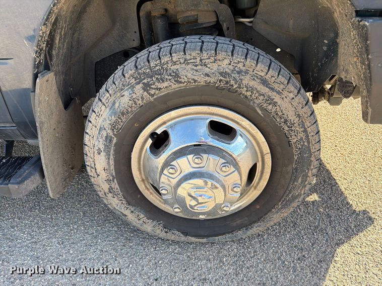 image for item FT6828 2022 RAM 3500 Crew Cab pickup truck