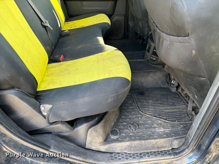 image for item FT6829 2022 RAM 3500 Crew Cab pickup truck